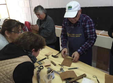 Comienzan talleres de artesanía