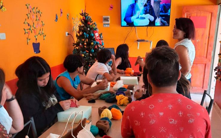 La Artesanía llega a las Niñas y Niños