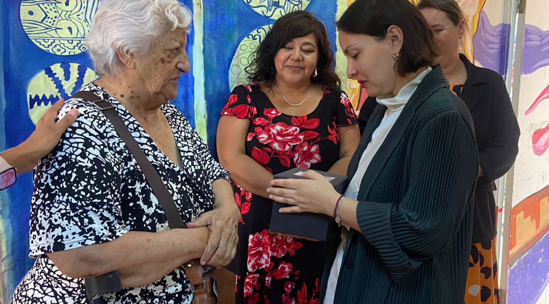 Escuela Taller Mauricio Huenuman de Caldera recibió visita de Ministra de las Culturas en marco de gira regional