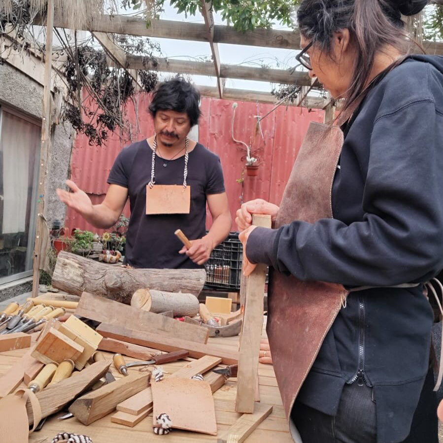 Taller de madera reunió a artesanos en Caldera