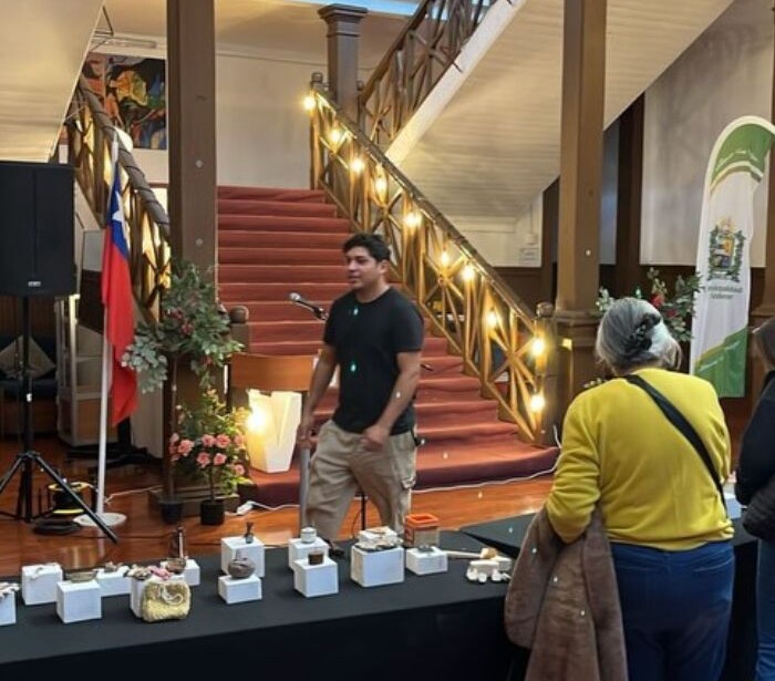 Vallenar acogió una jornada de talleres y exposición de artesanía tradicional